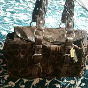 Excellent condition coach handbag